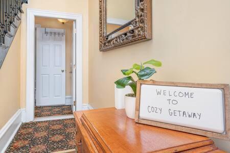 Beautiful Downstairs 1Bed 1Bth Charmer- Pet Friendly Michigan City Exterior photo