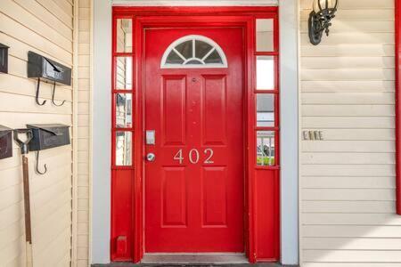 Beautiful Downstairs 1Bed 1Bth Charmer- Pet Friendly Michigan City Exterior photo